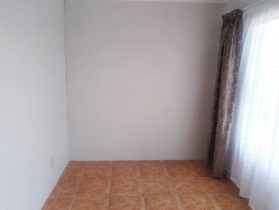 To Let 2 Bedroom Property for Rent in Mabopane North West
